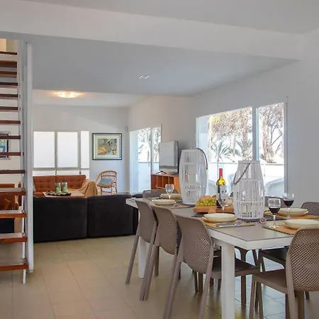 Les Rotes Ferienhaus