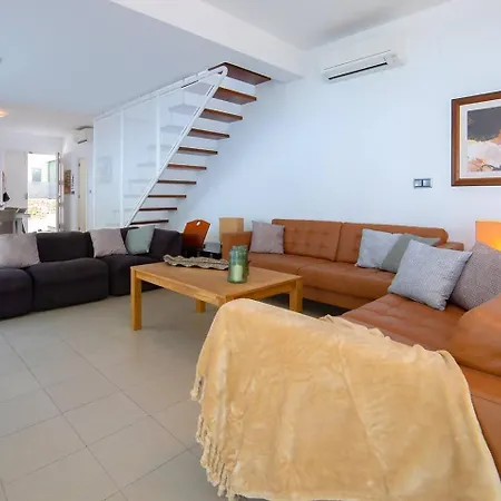 Les Rotes Ferienhaus *