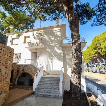 Holiday home Les Rotes